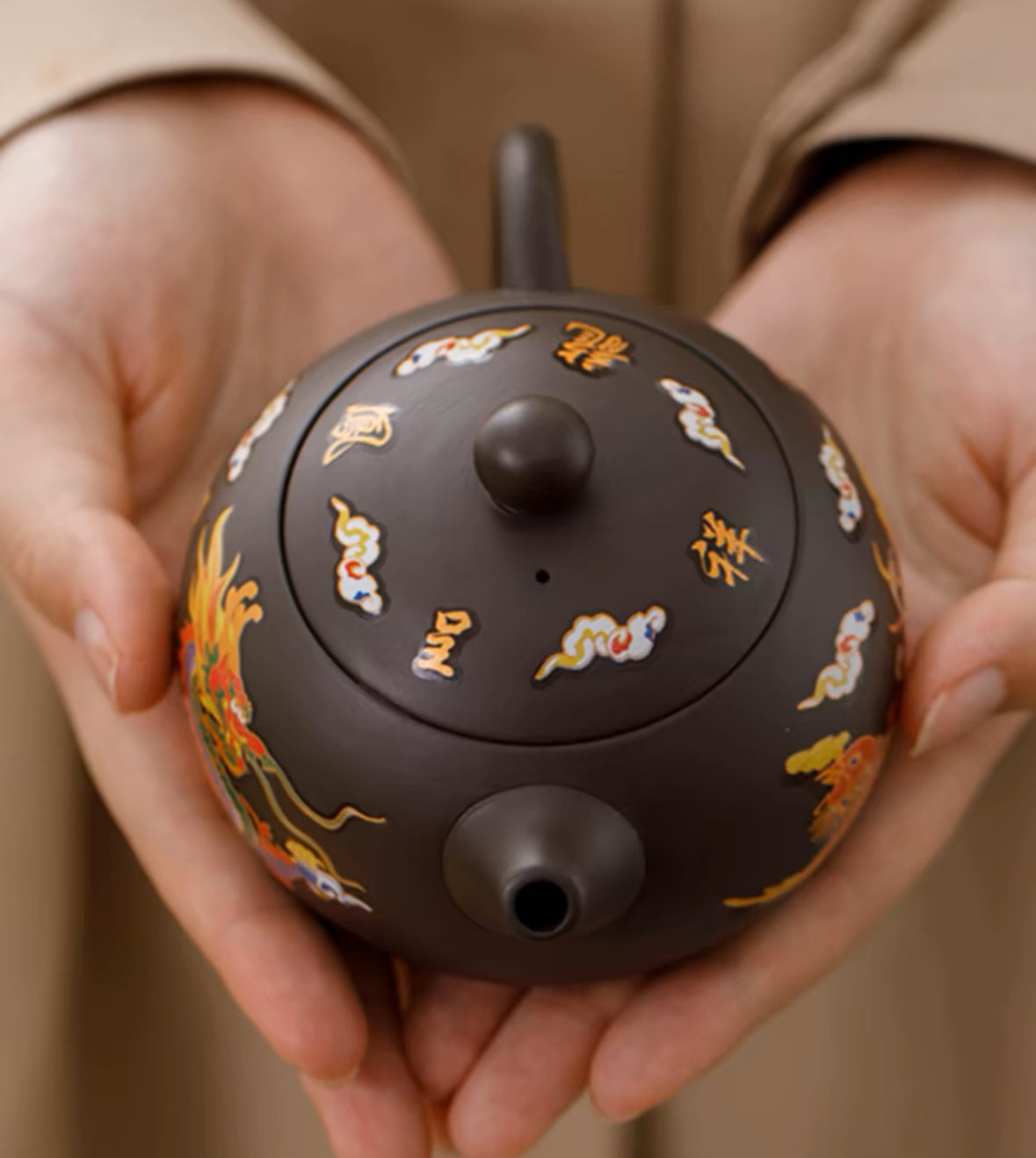 Hand-painted Colorful Dragon Teapot