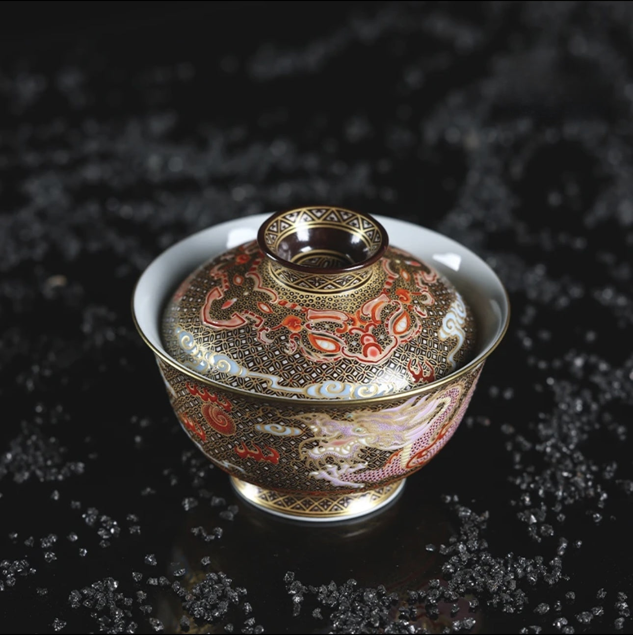 Porcelain enamel