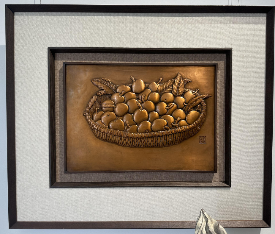 sculpture photo frame