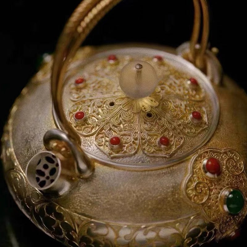Silver Kettle Pot
