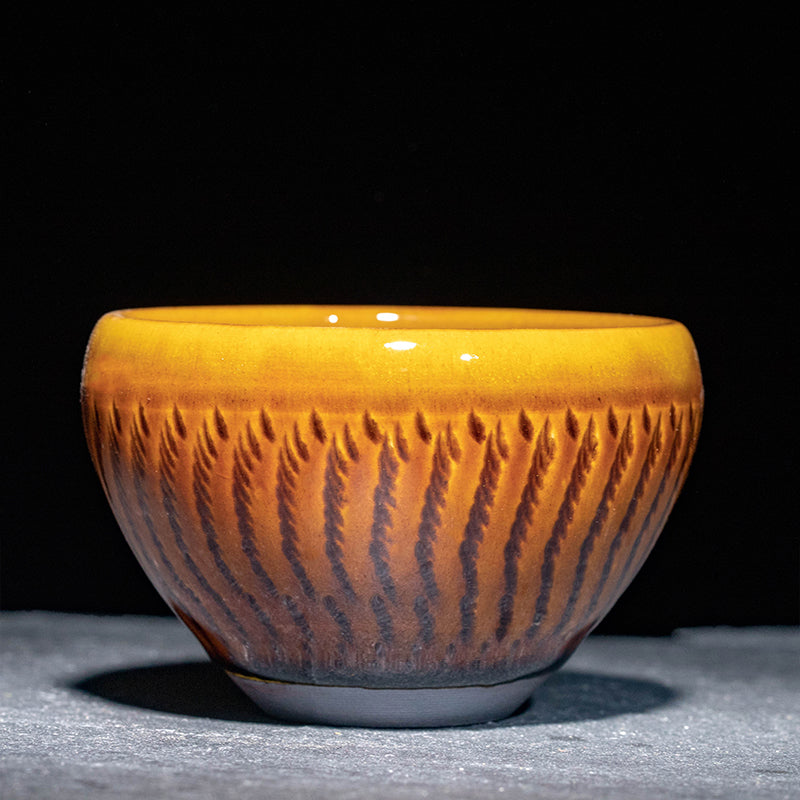 Jumping Knife Golden Cup