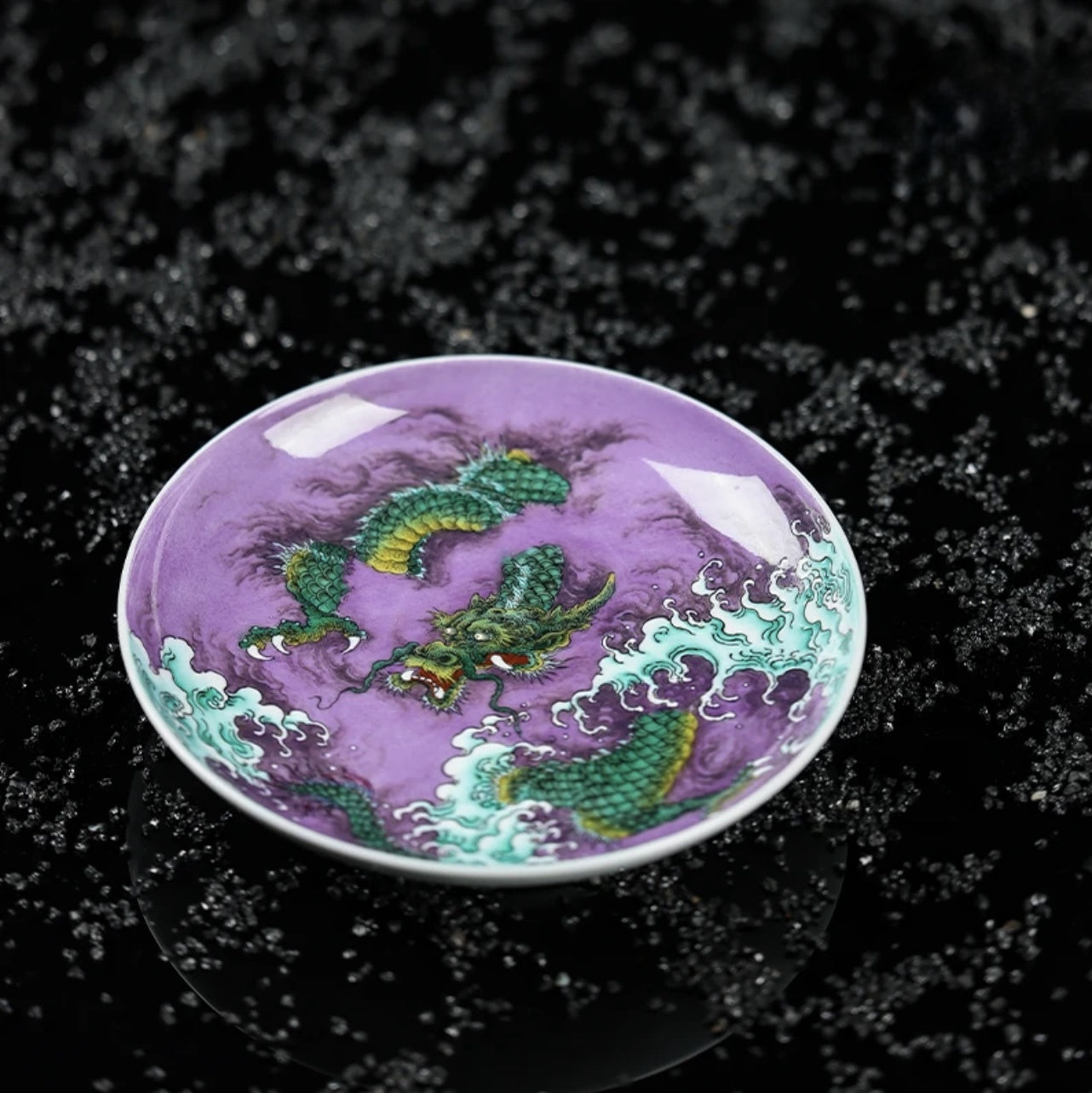 Porcelain enamel
