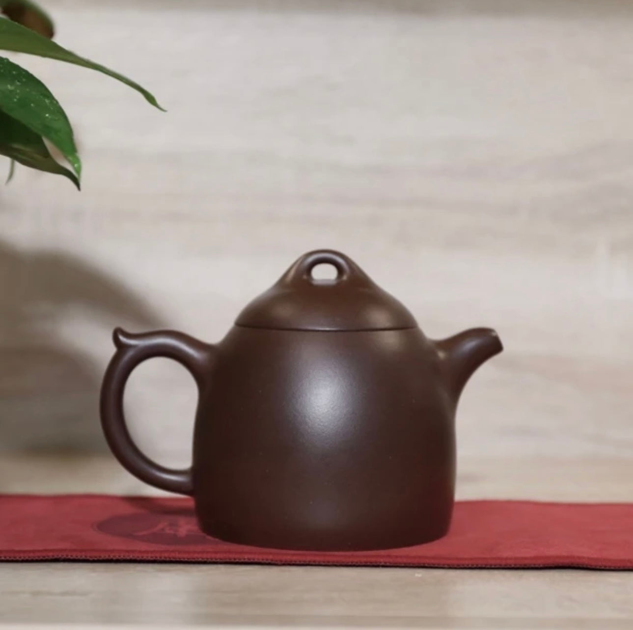 qin quan  Purple clay teapot