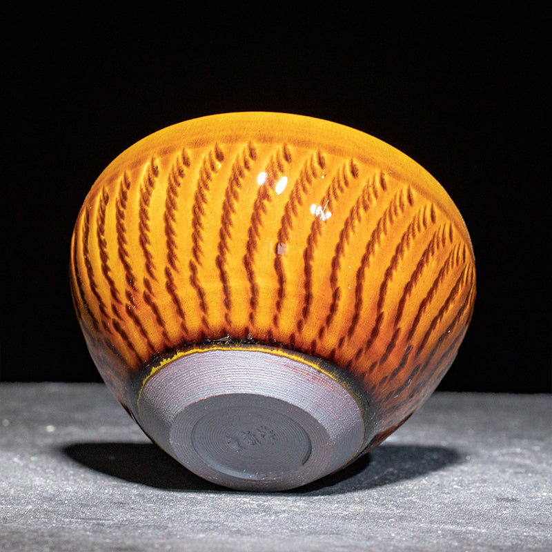 Jumping Knife Golden Cup